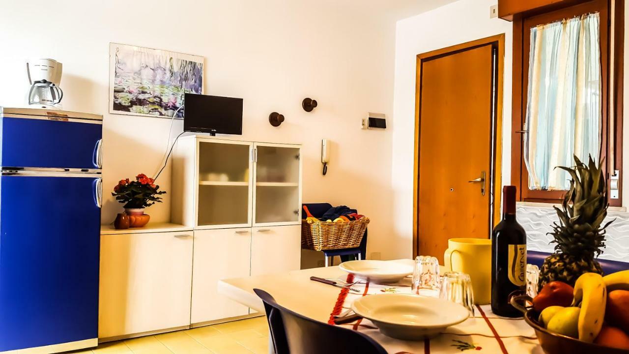 Condominio Moschettieri Bibione Bagian luar foto