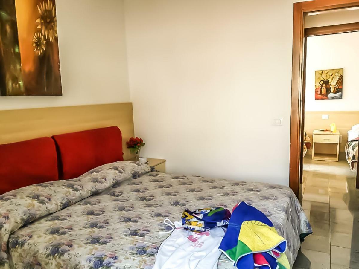 Condominio Moschettieri Bibione Bagian luar foto