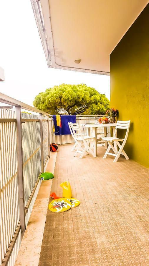 Condominio Moschettieri Bibione Bagian luar foto