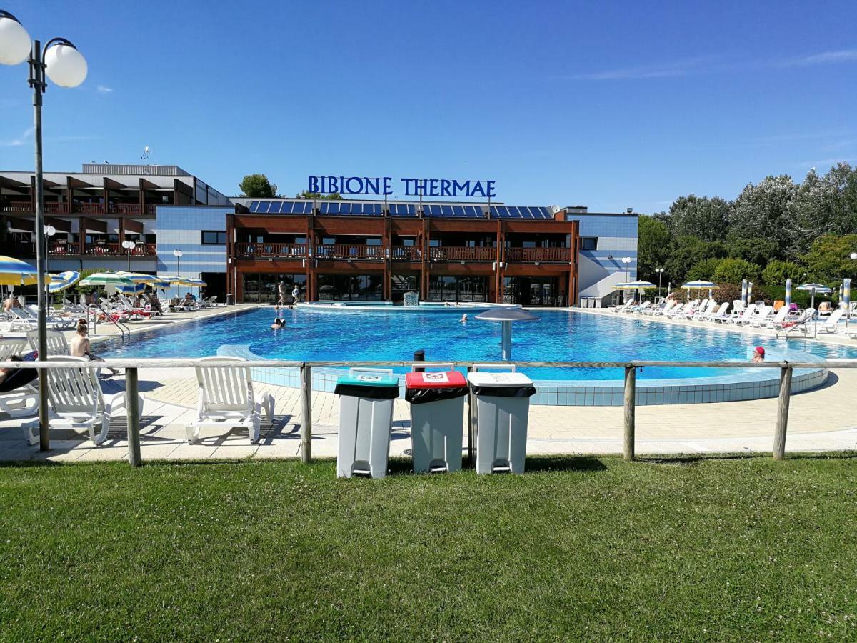 Condominio Moschettieri Bibione Bagian luar foto